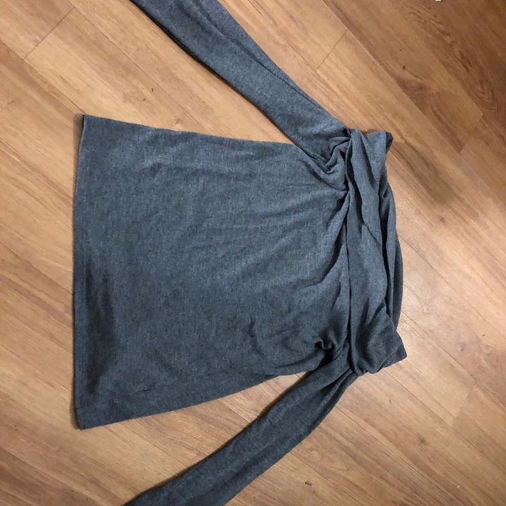 Grey off the shoulder Gap sweater XS